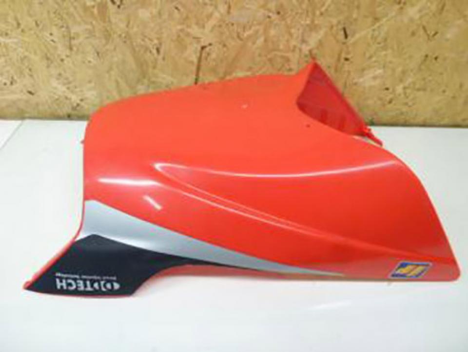 Sabot bas de caisse origine pour scooter Aprilia 50 SR 2000-2004 AP8258211 Occasion