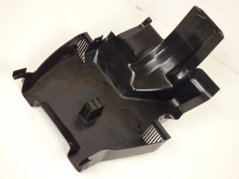 Sabot bas de caisse origine pour scooter Yamaha 125 Beluga 1990-1995 50W-00 Occasion