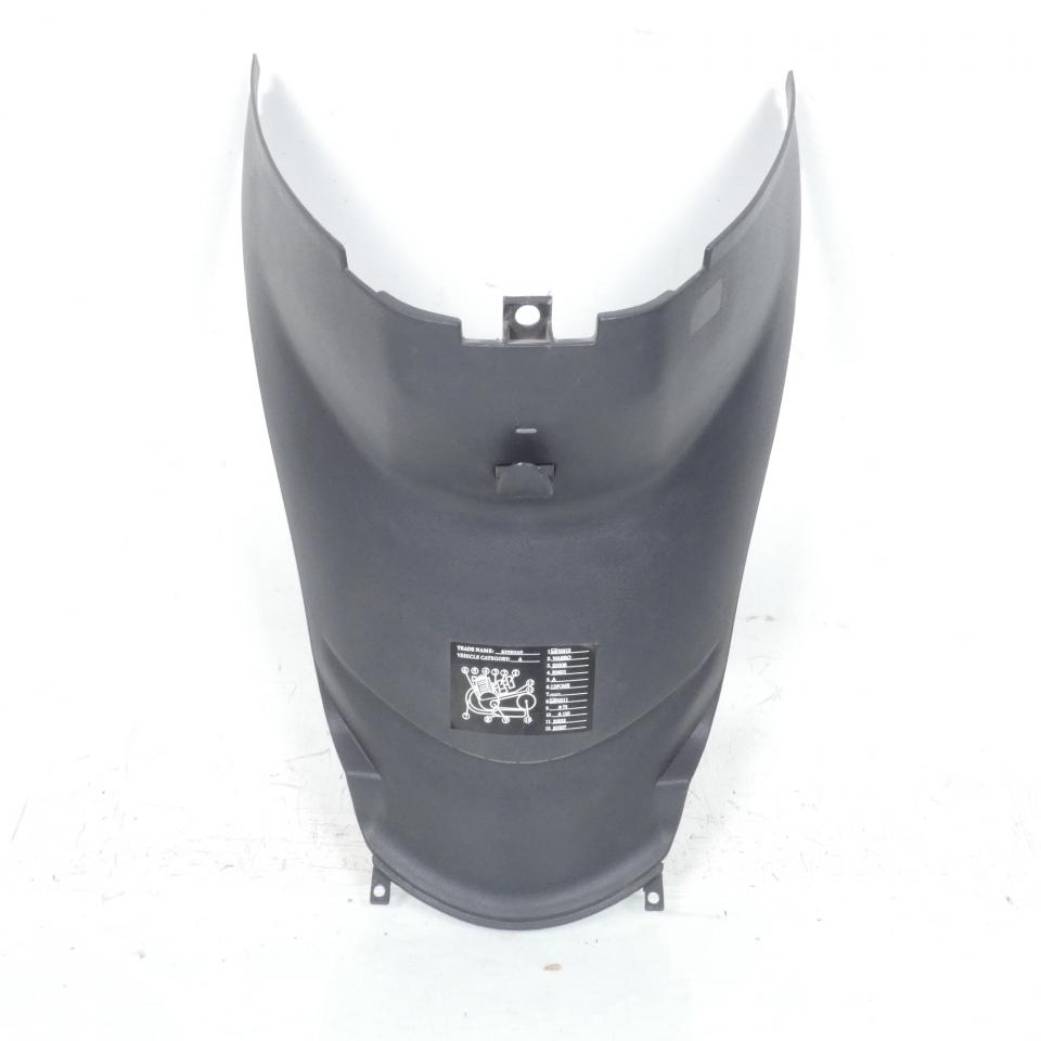 Protège jambe Générique pour scooter Chinois 50 GY6 Noir / 80151-KGBG-9000 Neuf
