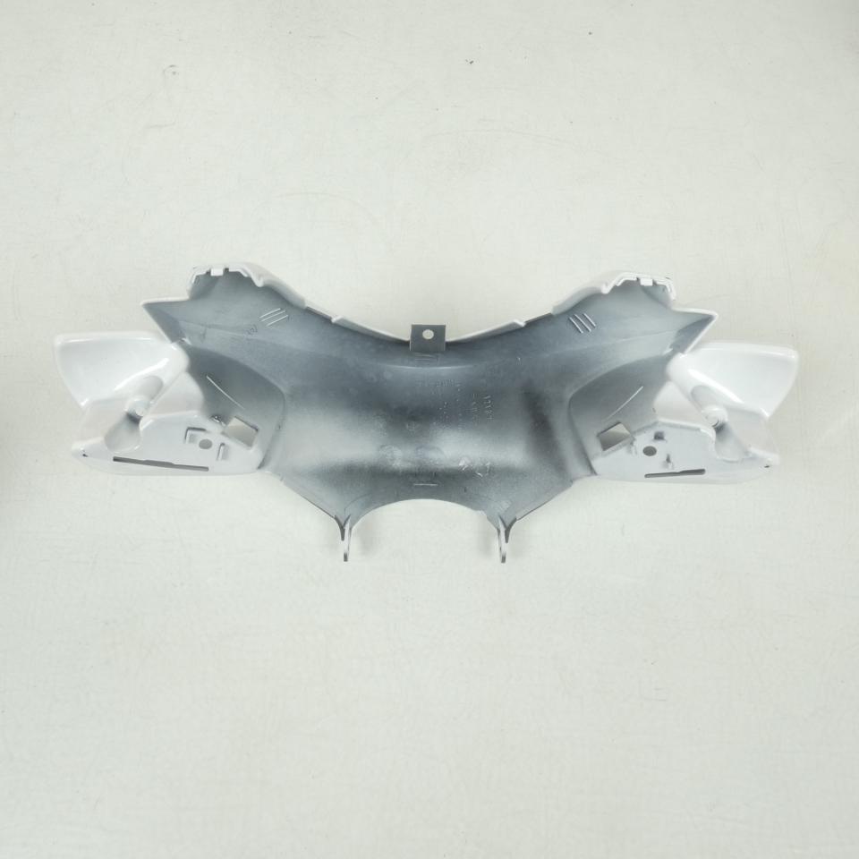 Couvre guidon avant Générique pour scooter MBK 50 Nitro 12167 Blanc brillant
