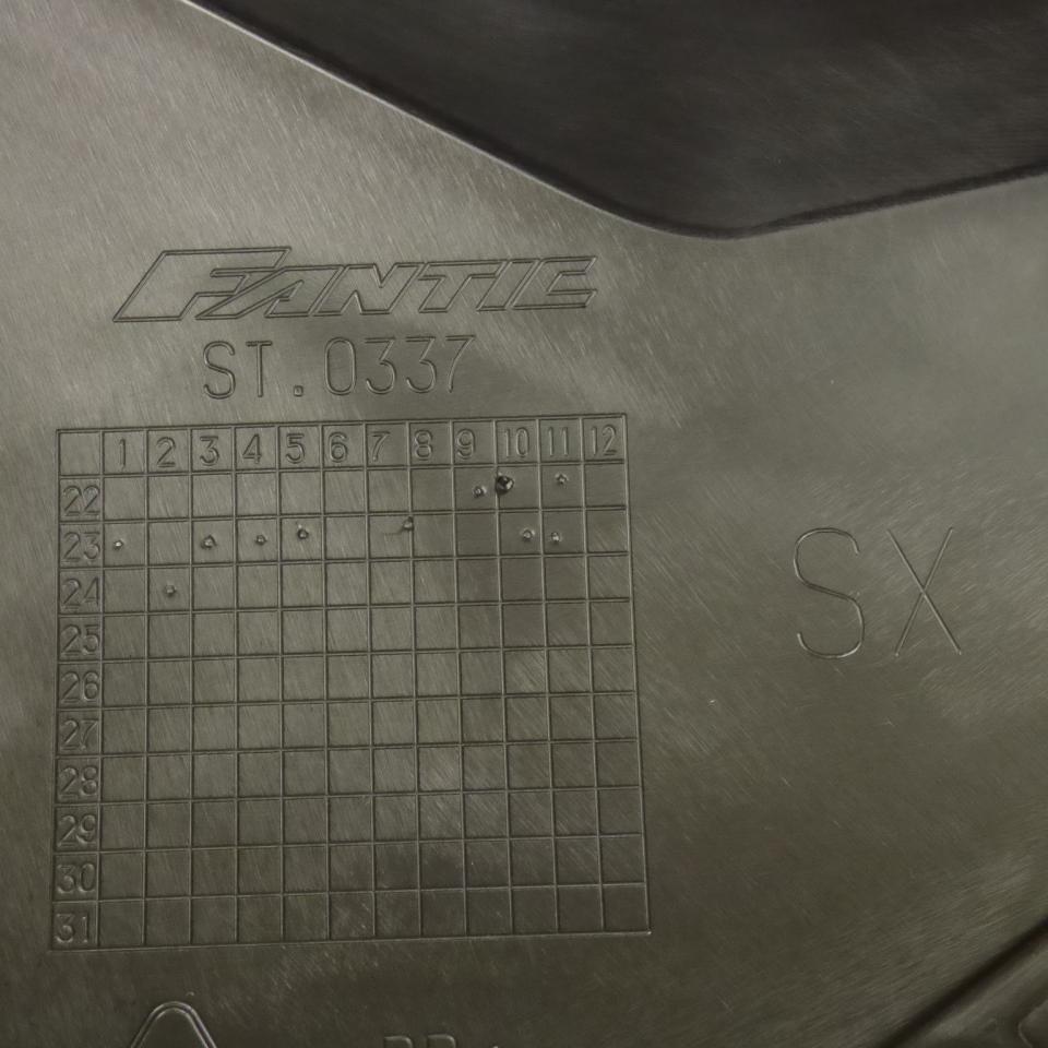 Écope gauche origine pour Moto Fantic 50 XE Après 2023 09904005 / noir MY23 Neuf