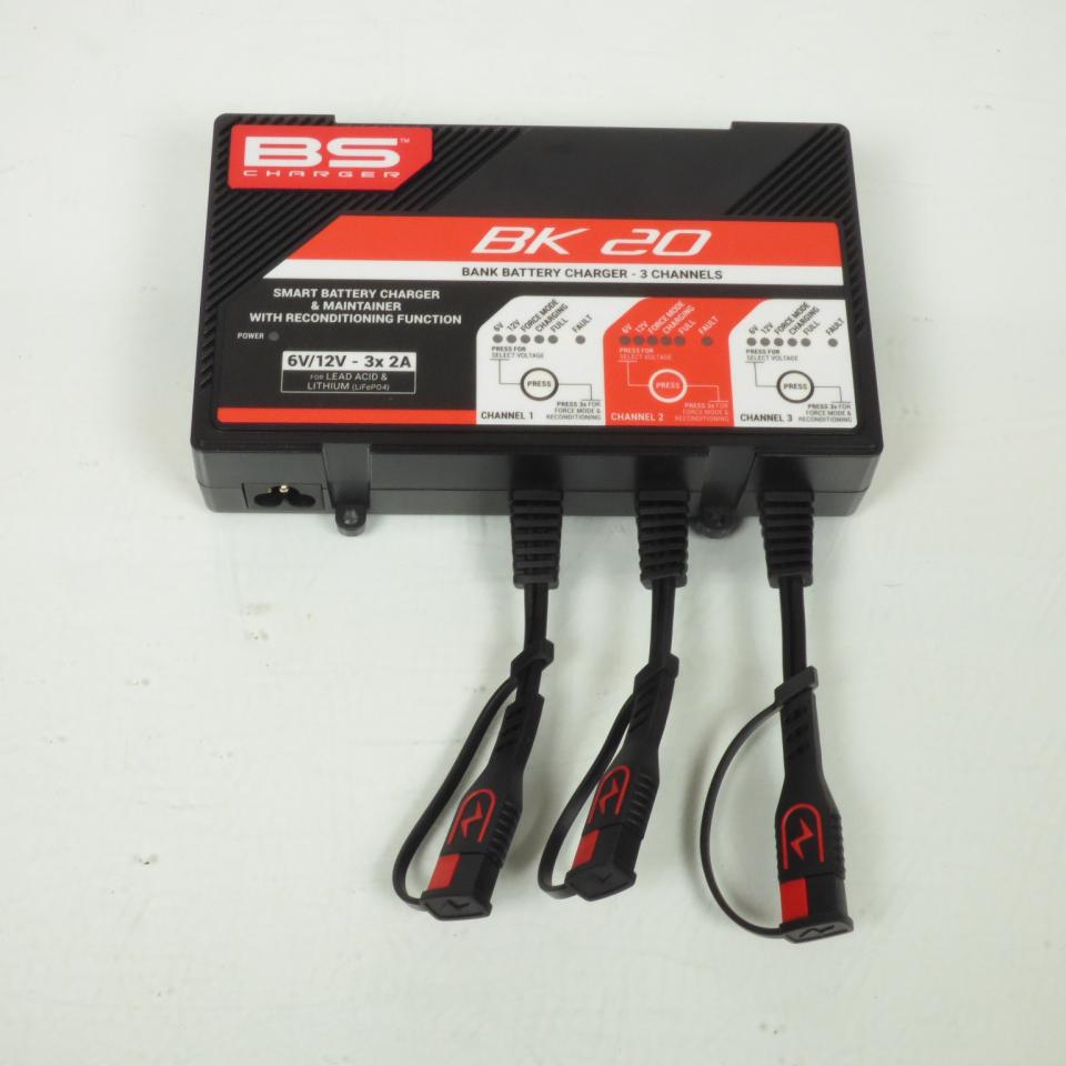 Chargeur multi batterie électronique intelligent BS Battery BK20 pour 3 moto