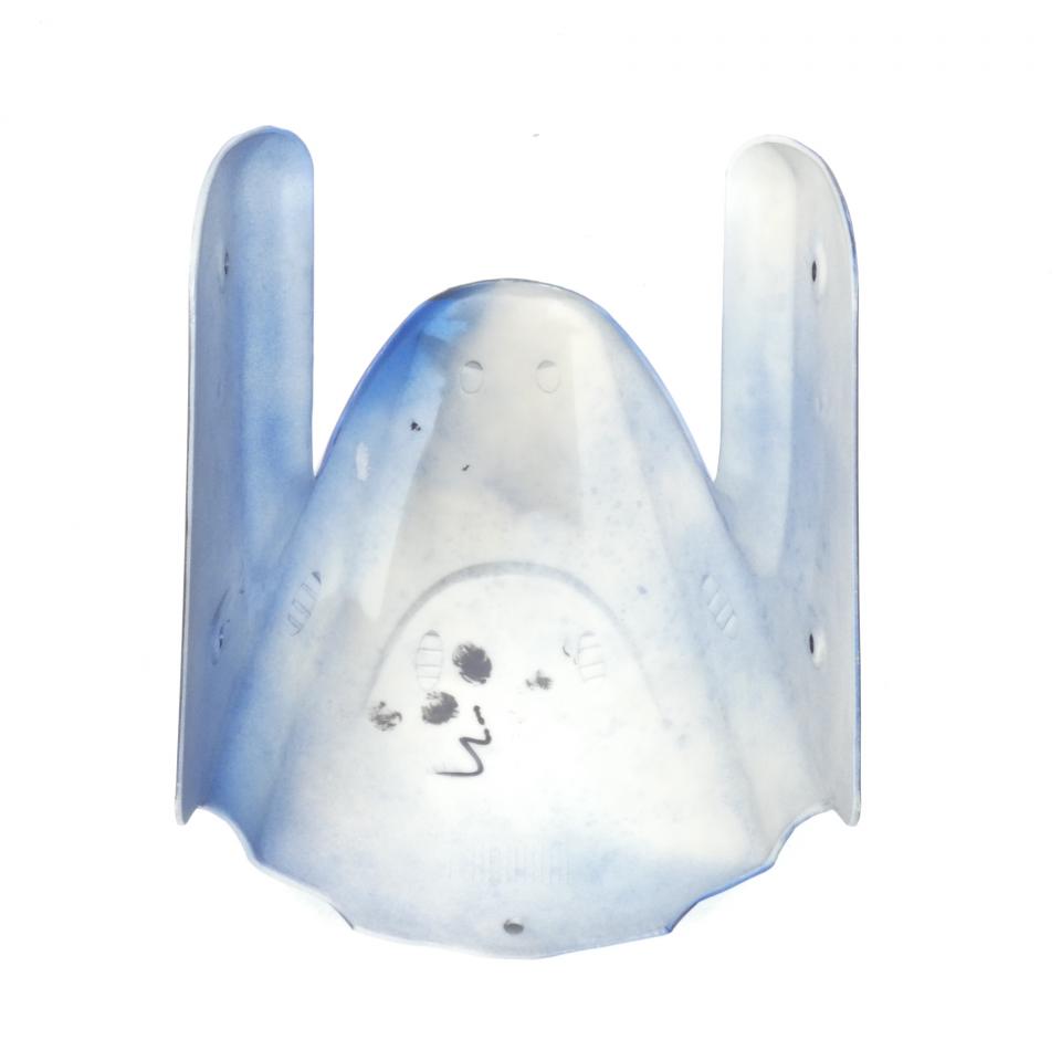 Garde boue AV noir/bleu ISS pour scooter Benzhou 125 Highway YY125T-12