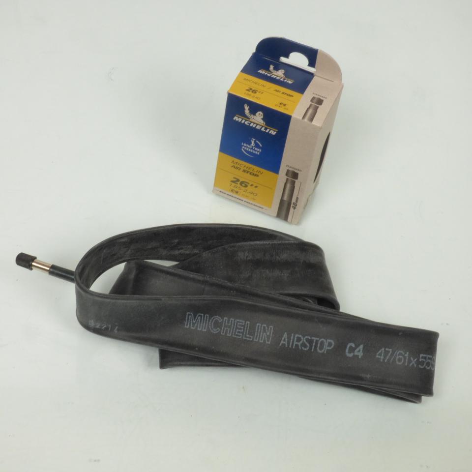 Chambre à air 26 pouces Michelin pour vélo 1.85 à 2.40 x 26 valve auto 191666