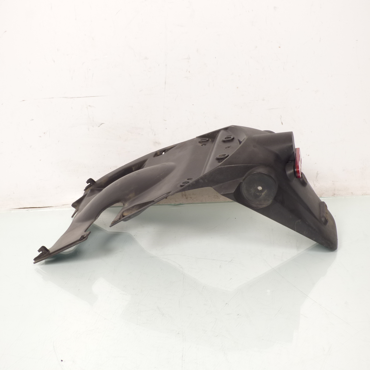 Bavette arrière origine pour scooter Peugeot 50 Kisbee 2011 à 2017 2000635000 / 1177918300 Occasion