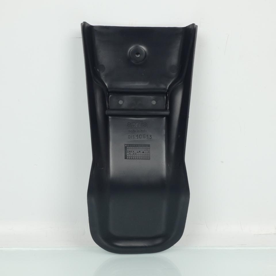 Bavette arrière origine pour scooter Aprilia 50 Rally 1995 à 2001 AP8226383 Neuf