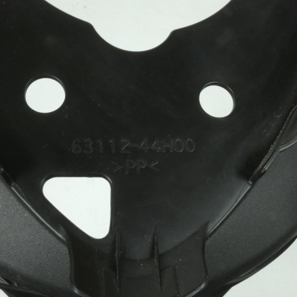 Bavette arrière pour moto Suzuki 650 Gladius 2009 à 2011 63112-44H00 Occasion