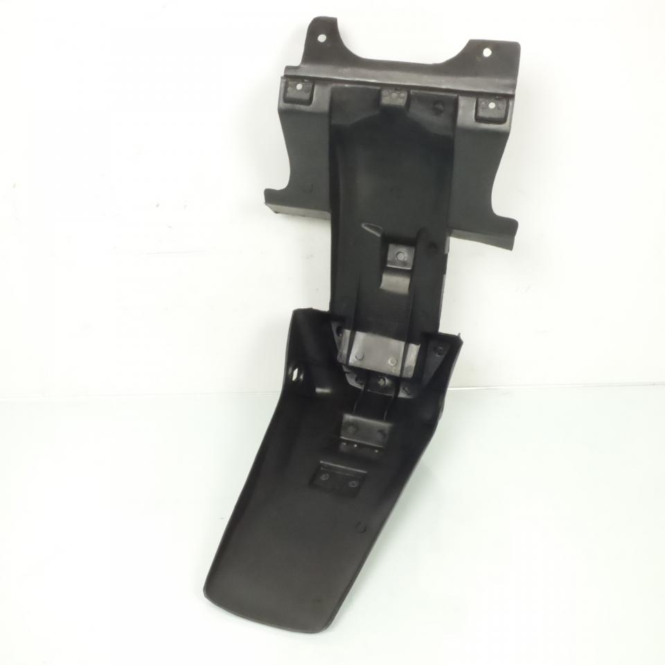Passage de roue bavette arrière pour scooter Yiying 125 YY125T-7 TI07-070200002