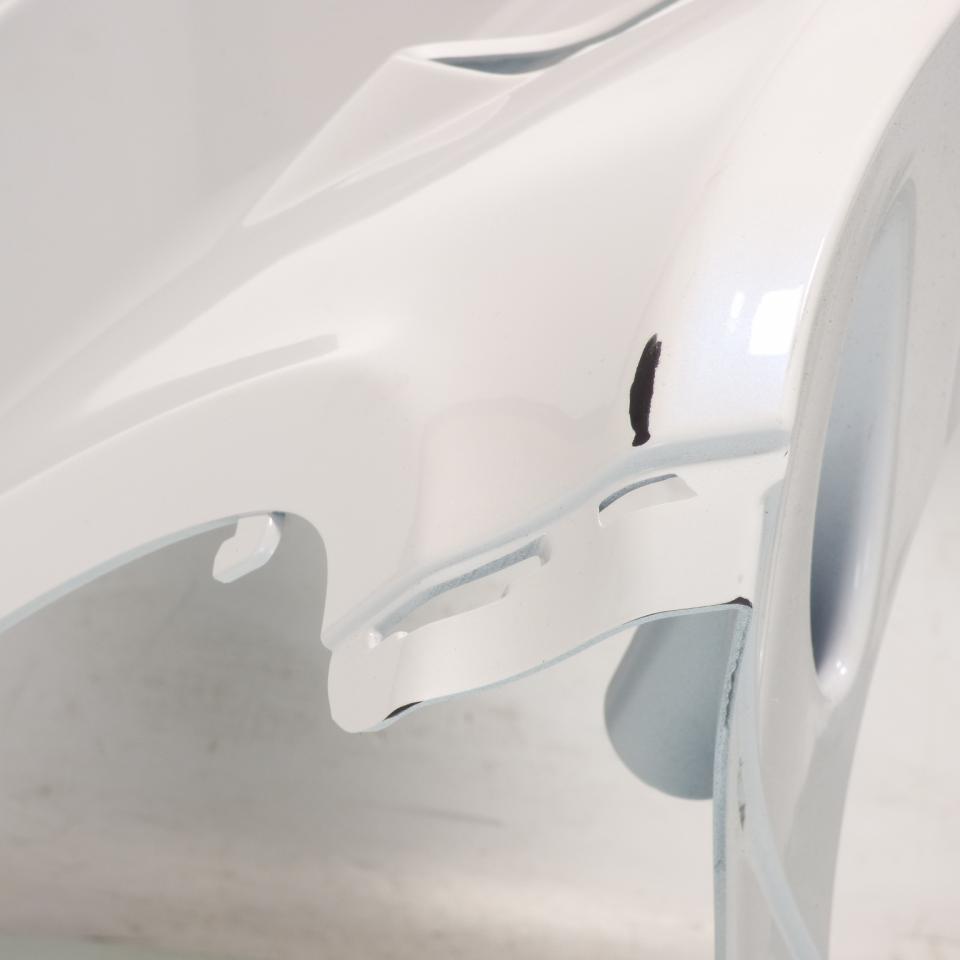 Tablier avant origine pour scooter Suzuki 650 Burgman 2013 à 2018 48111-26J