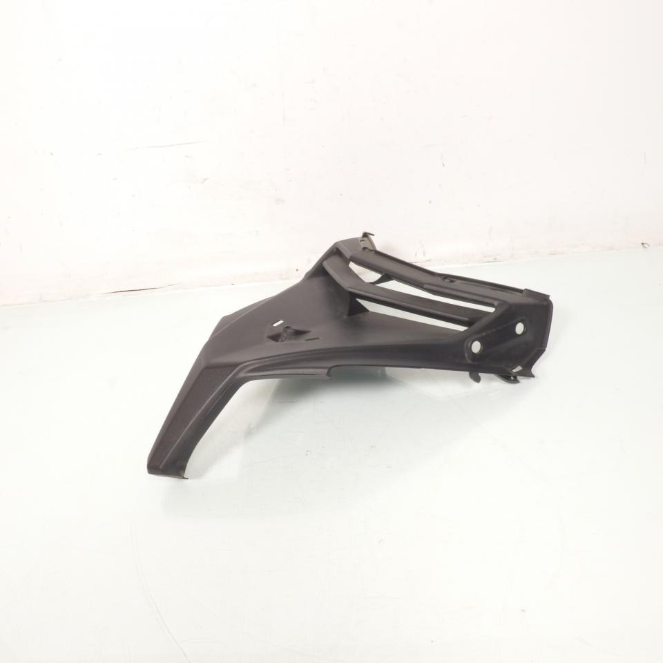 Tablier avant origine pour scooter Kymco 125 X-Town City Euro 4-5 64301-AGE7