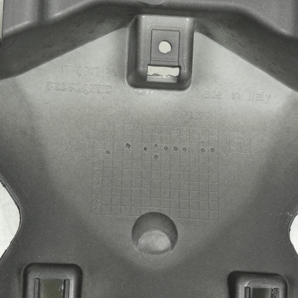 Tablier avant noir 93/B pour scooter Piaggio 400 MP3 HPE 1B008992000NO Neuf