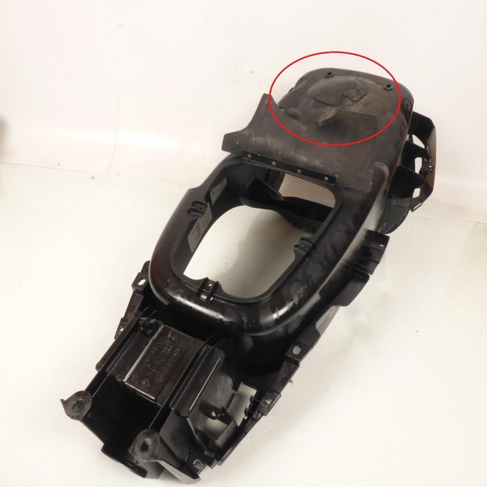 Coffre origine pour scooter Piaggio 125 X8 2004-2005 ZAPM36300 / 620270 Occasion