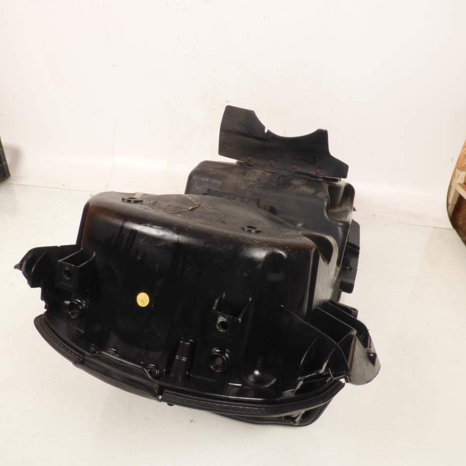 Coffre origine pour scooter Piaggio 125 X8 2004-2005 ZAPM36300 / 620270 Occasion