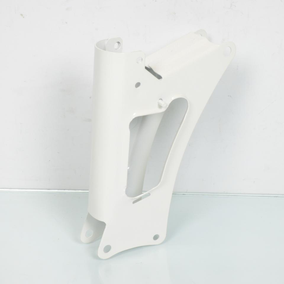 Coffre boite à outils blanche support de selle pour mobylette Peugeot 103 MVL
