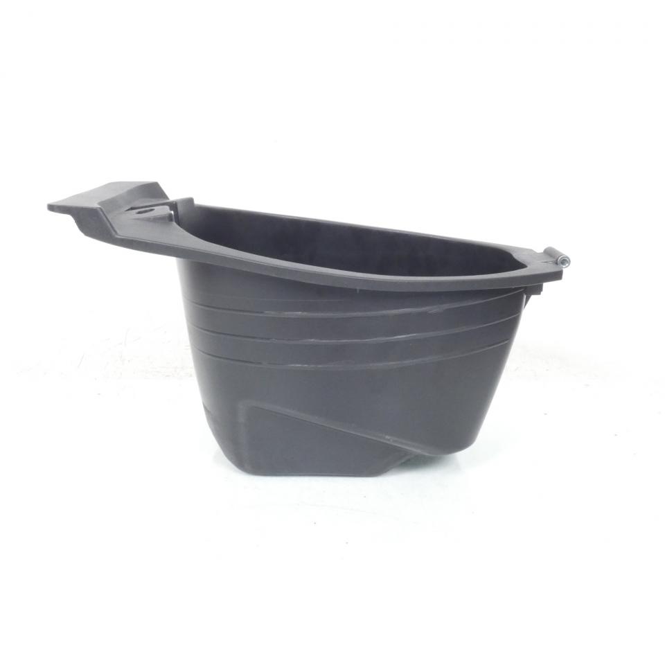 Coffre origine pour scooter Conti 50 SRX 2T 43661-115B-0000 Neuf en destockage
