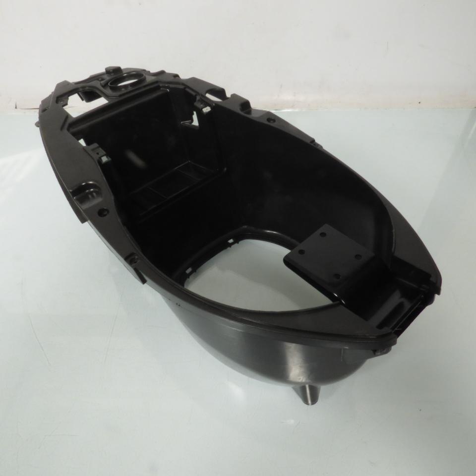 Coffre origine pour scooter Piaggio 50 Typhoon 2T AC 2010 à 2016 Occasion