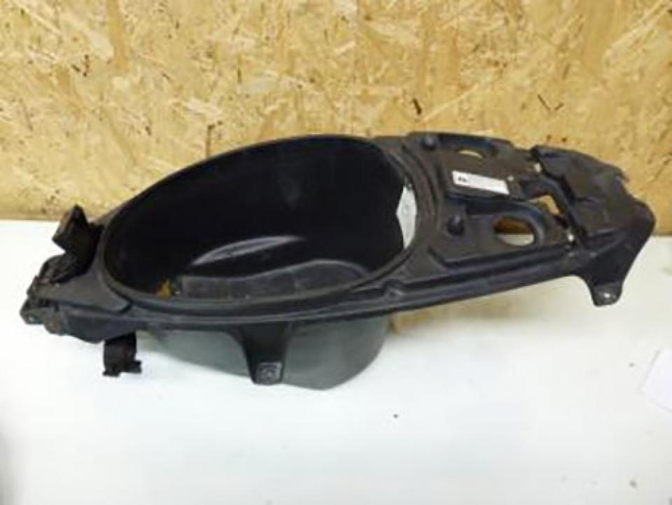 Coffre origine pour scooter Aprilia 50 SR DIS101311 Occasion