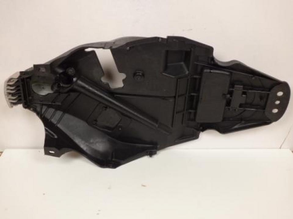 Coffre origine pour Scooter Aprilia 125 Scarabeo DIS103144 Occasion