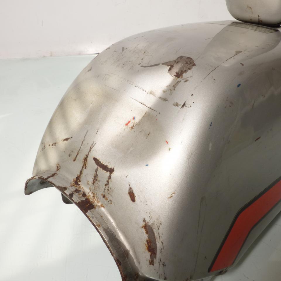 Réservoir à carburant origine pour moto Honda 125 CB Occasion