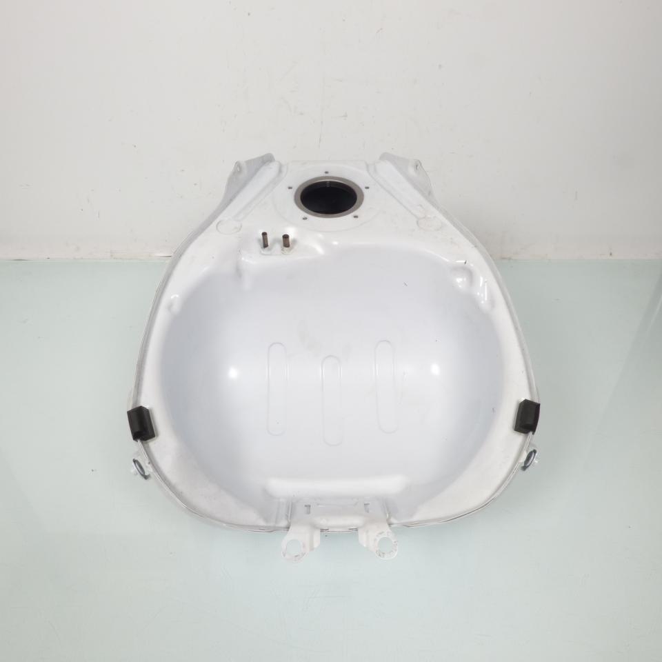 Réservoir à carburant origine pour moto Suzuki 750 GSX-S 2020 44100-13K60-AHX