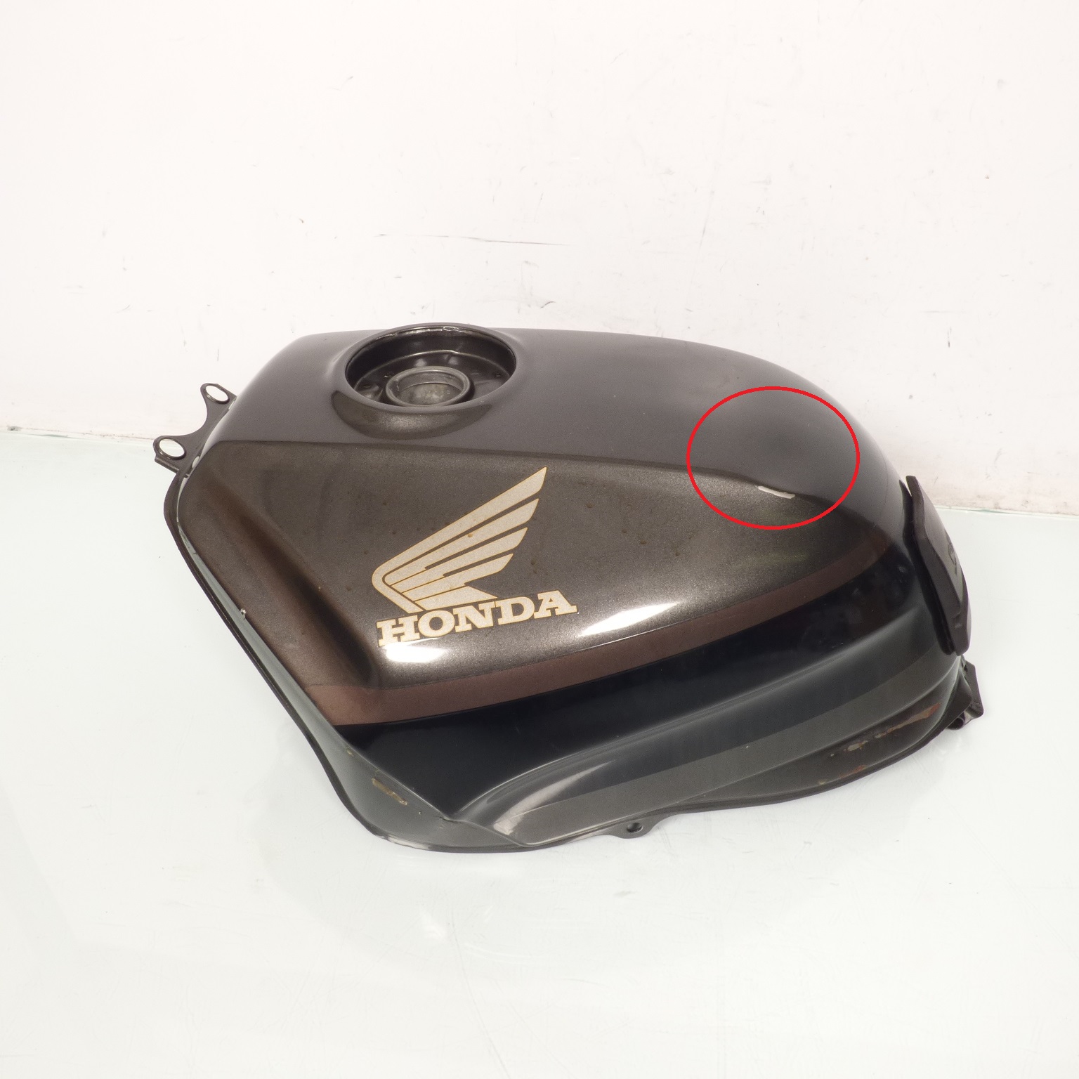 photo piece : Réservoir à carburant->Honda CBR