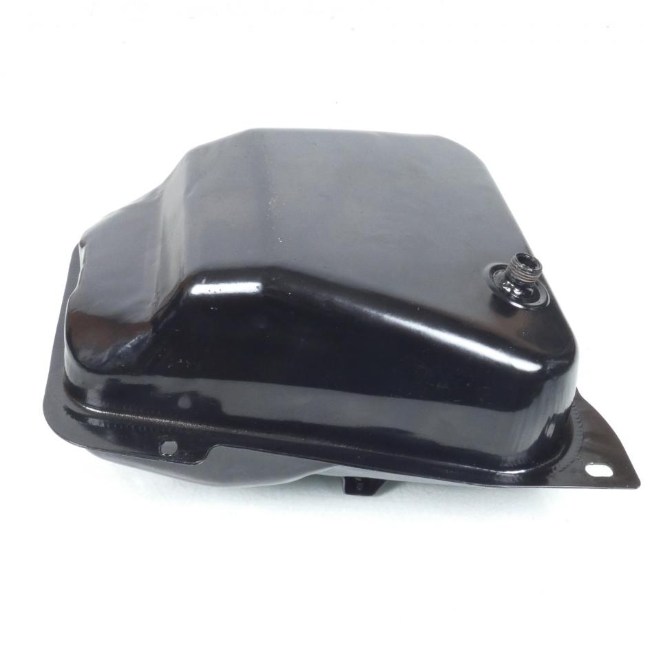 Réservoir à carburant origine pour scooter Benzhou 50 R-max GY6-50 Occasion