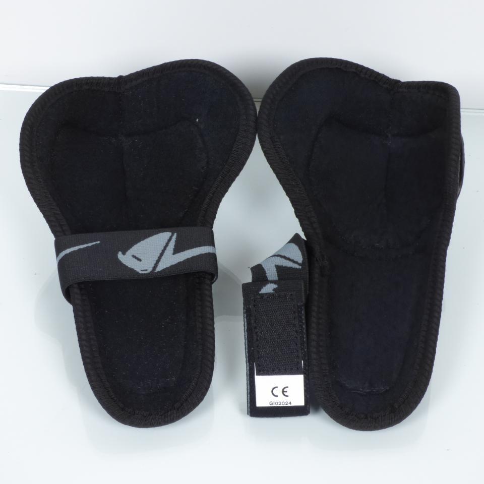 Genouillère légère enfant UFO GI02024 noire taille unique pour pratque moto cross enduro Neuf