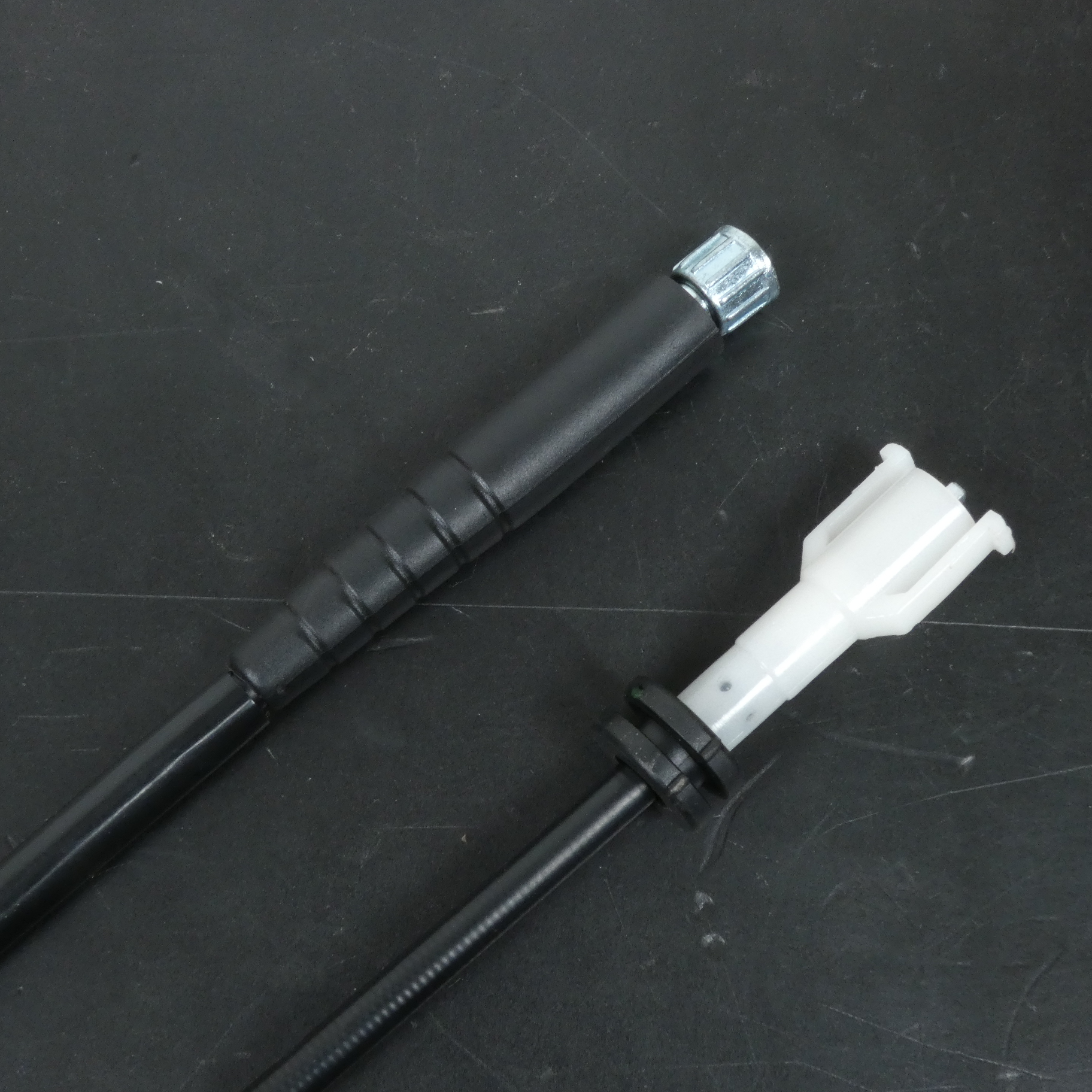 Câble de compteur Kyoto pour Scooter Peugeot 50 Vivacity - Ajp 1999 à 2007 CAB005079 Neuf