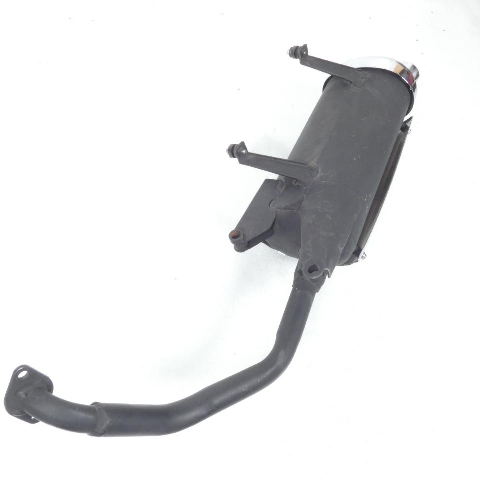 Pot d'échappement pour scooter Yiying 125 YY125T-25 ZOUTS-25 Neuf en destockage