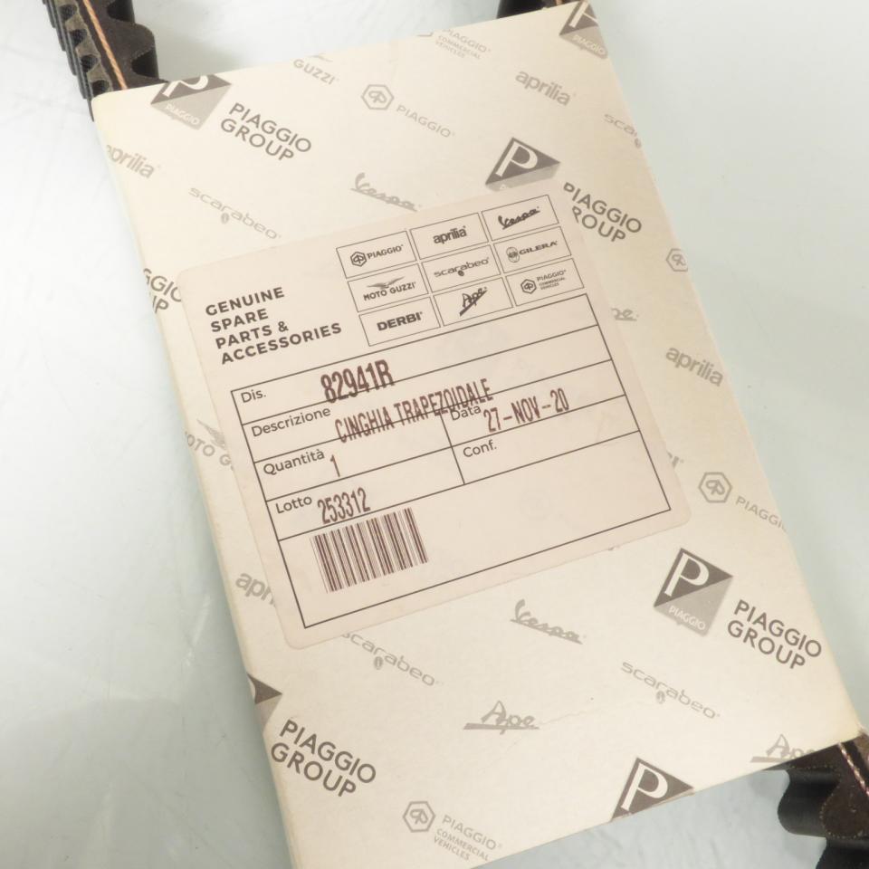 Courroie de transmission origine pour Scooter Piaggio 250 Vespa GTS 2005 à 2016 82941R / 835x22.6x14mm Neuf