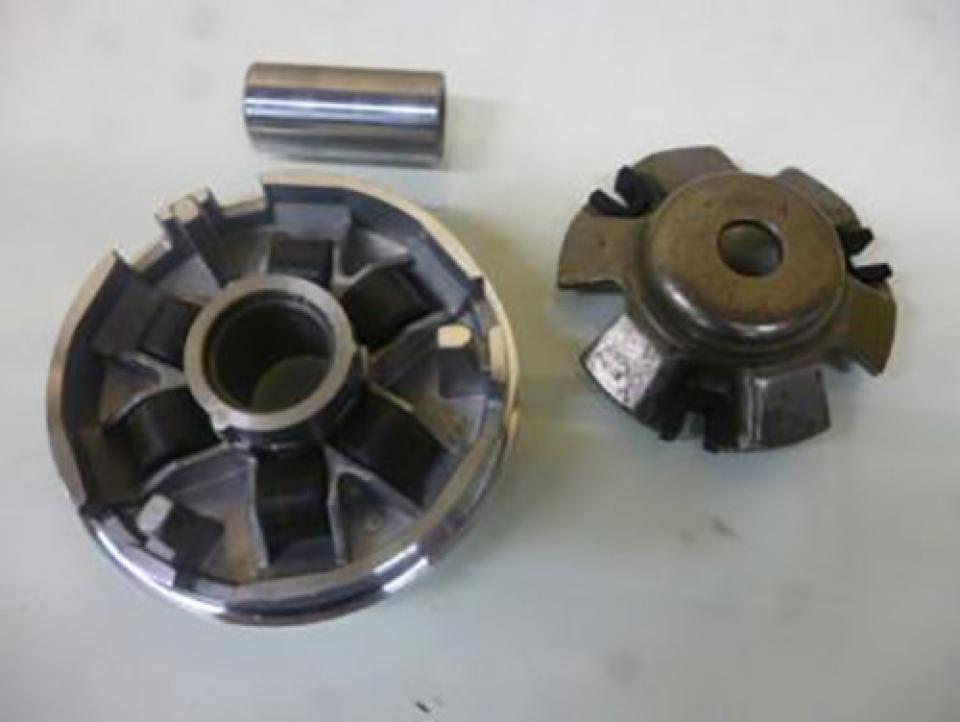 Variateur Générique pour Deux Roues Chinois 125 GY6 Neuf