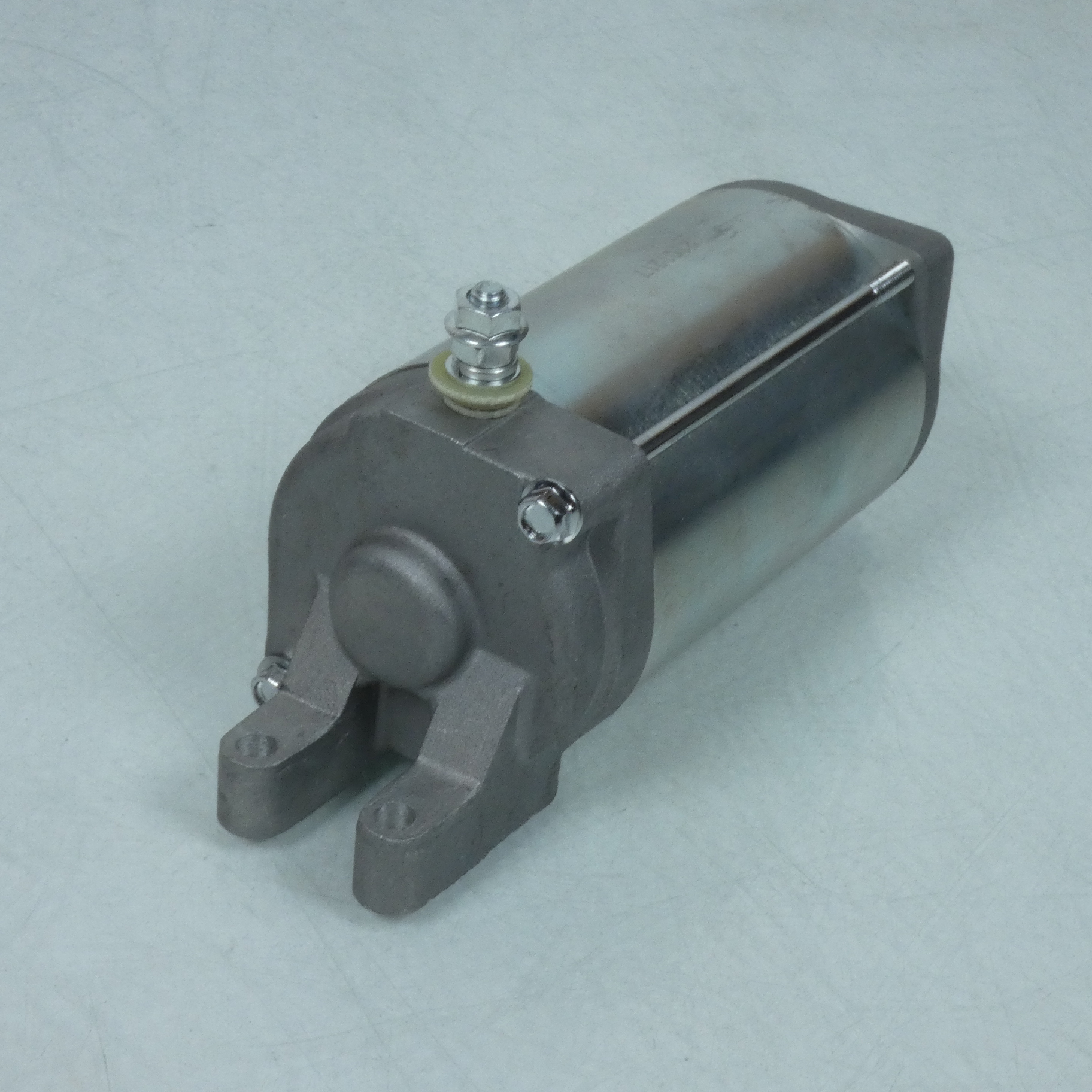 Démarreur SGR pour moto Buell 1125 CR 2009 à 2010 420-294-351 / 12V / 0.9Kw Neuf