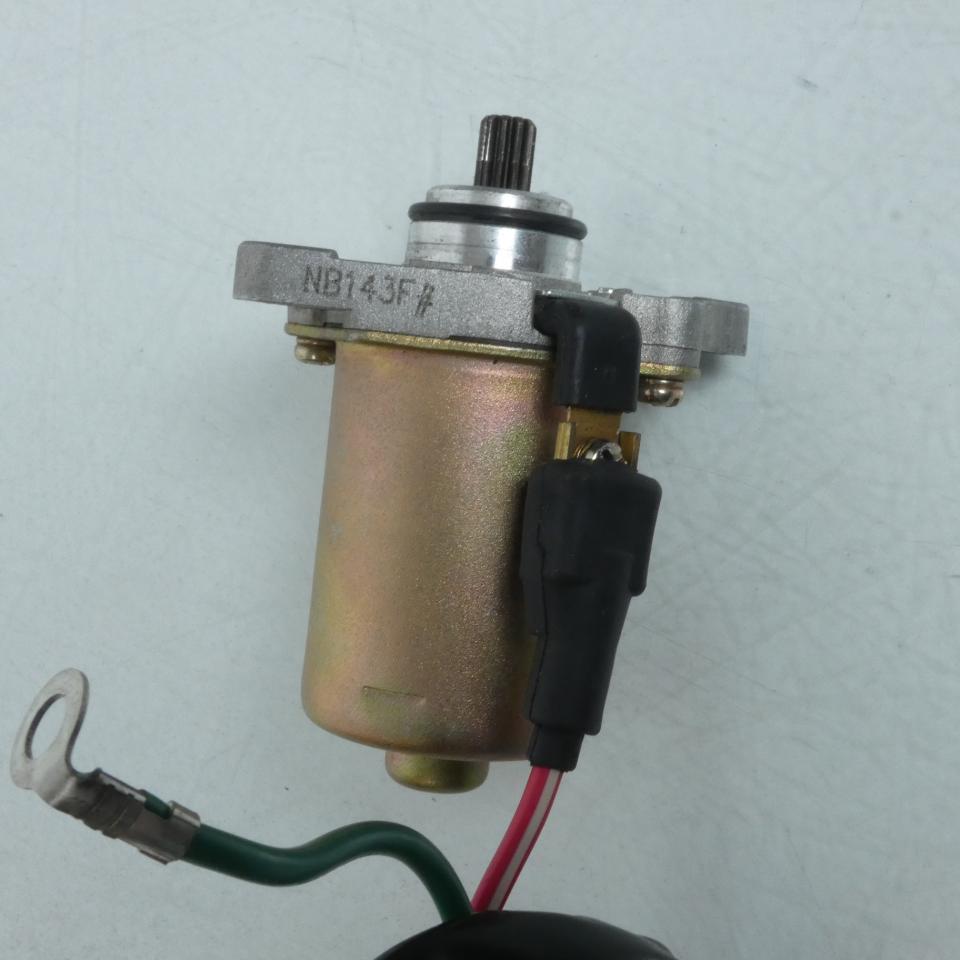 Démarreur origine pour Scooter Peugeot 50 Speedfight Acqua 1997 à 1998 735112 / 744049 / 10179 0.15KW Neuf en destockage