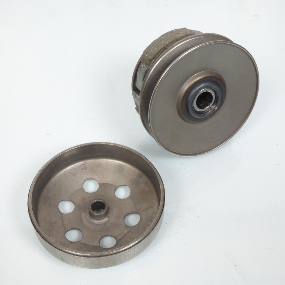 Kit embrayage et cloche Ø107mm pour scooter Yamaha 50 Bw's Avant 2020