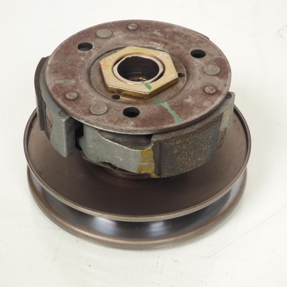 Embrayage pour scooter Derbi 50 Atlantis EMH050 00G02602051 00G03601891 Occasion
