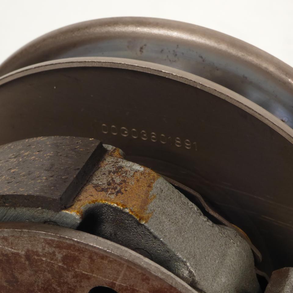 Embrayage pour scooter Derbi 50 Atlantis EMH050 00G02602051 00G03601891 Occasion