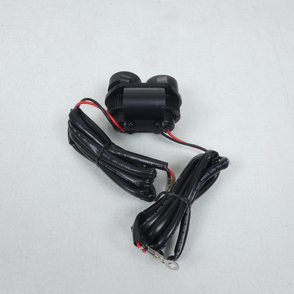 Double-prise allume-cigare 12V 120W / 2X USB 5V 2A Chaft IN782 pour moto Quad