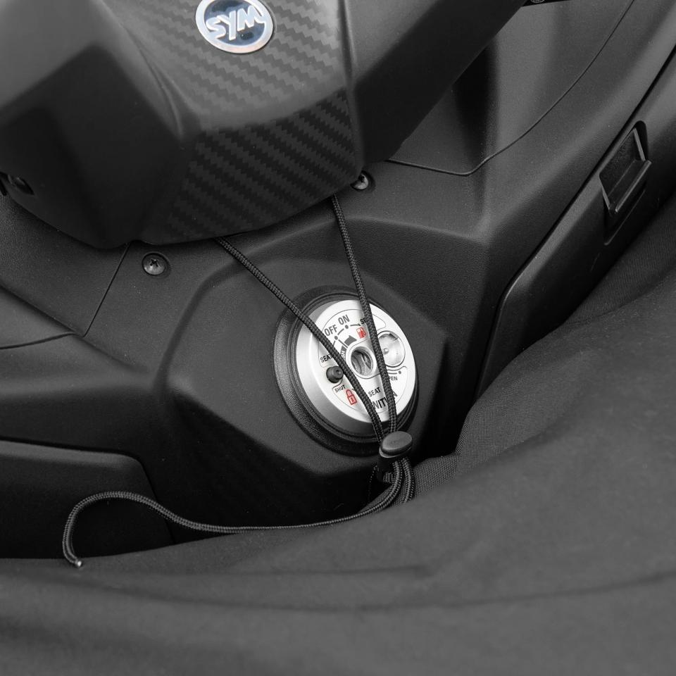Accessoire Tucano Urbano pour Scooter Aprilia 125 SR Max Neuf