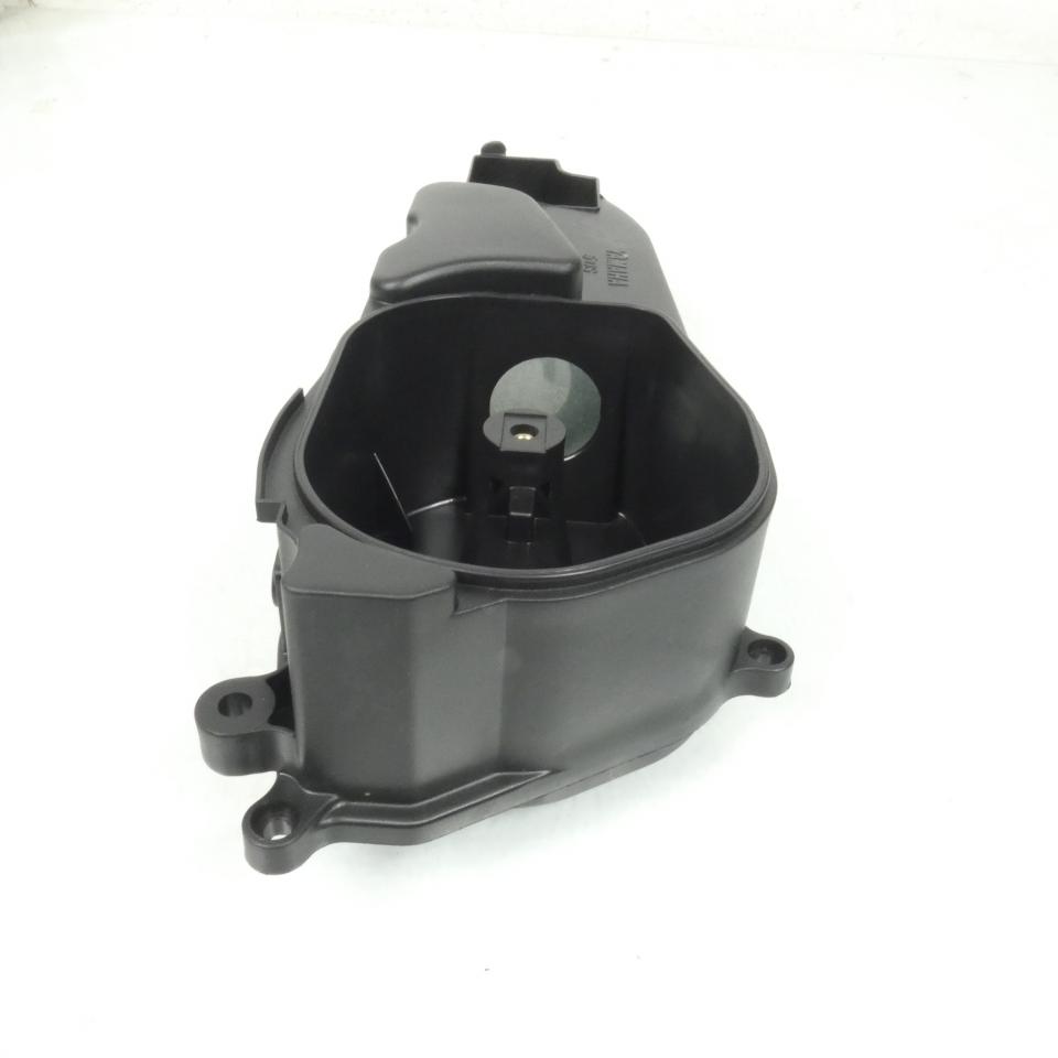 Partie gauche de Boite à air pour scooter Yamaha 125 Majesty 5DS-E4411-01 Neuf