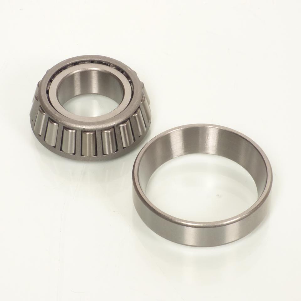 Un roulement de colonne de direction 30205 25x52x16.5mm pour moto Gas gas 125 EC