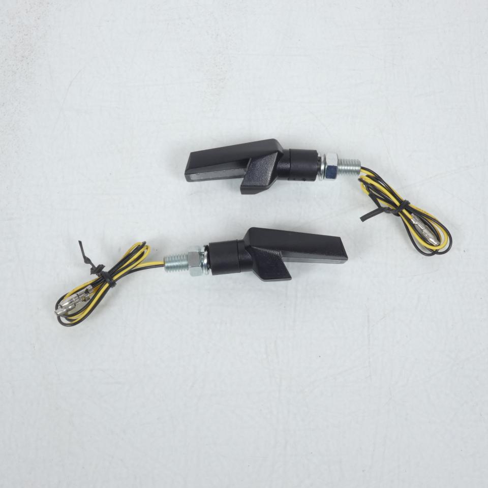 Clignotant Chaft pour Moto Triumph NC NC IN588 / Led / DAYLIGHT / Fumé Neuf