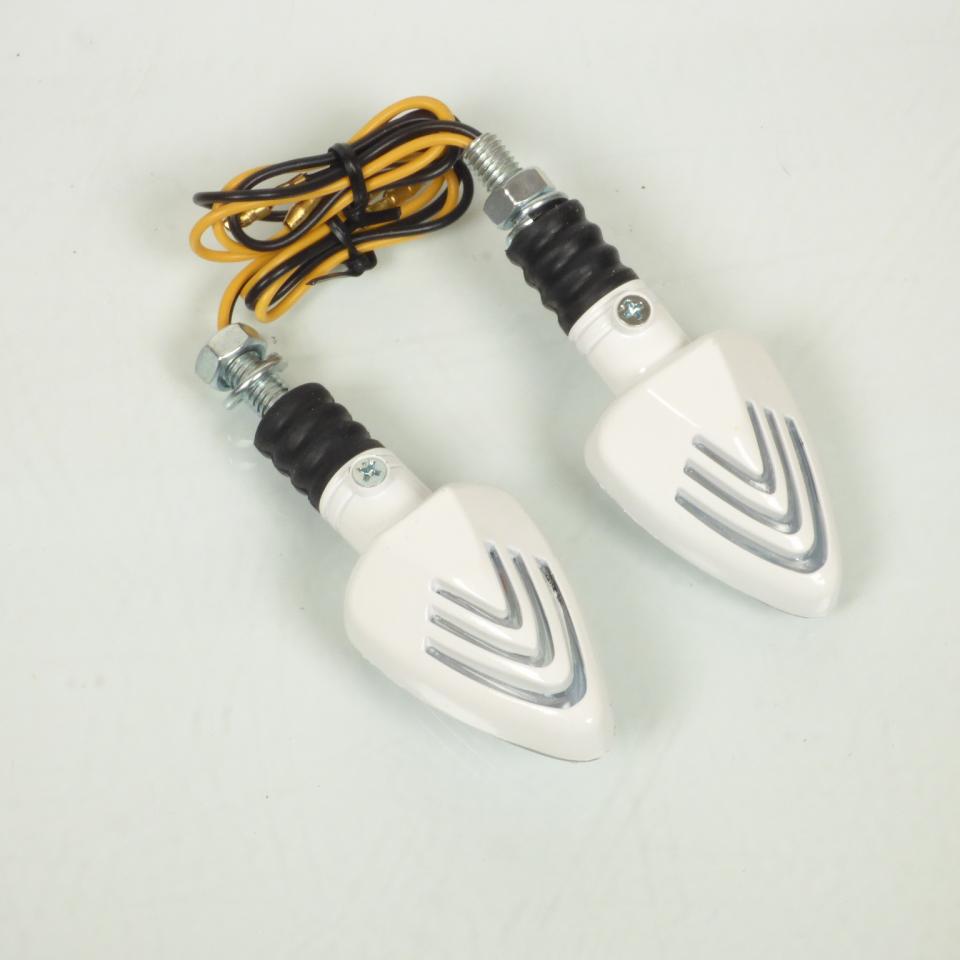 Clignotant à ampoule Replay triangle blanc 12V 10W Ø8 pour moto 50 à boite cyclo