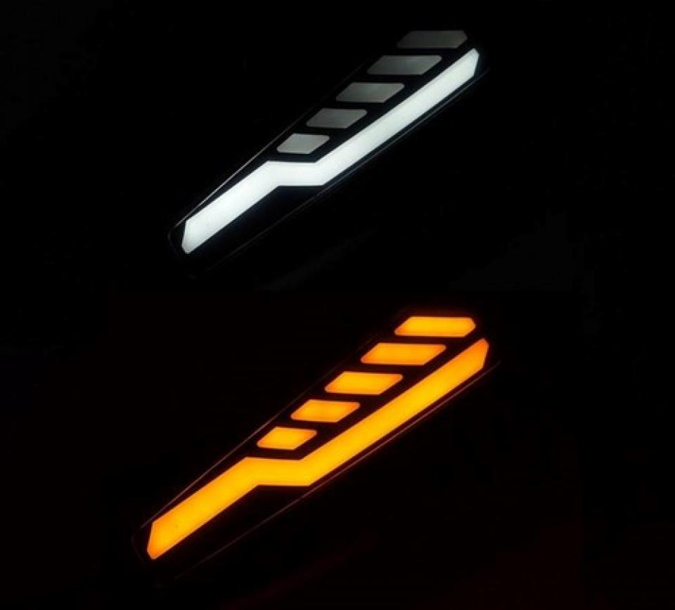 Paire Clignotant Avant Led Séquentiel Fumé Aplus pour scooter Piaggio ZIP Neuf
