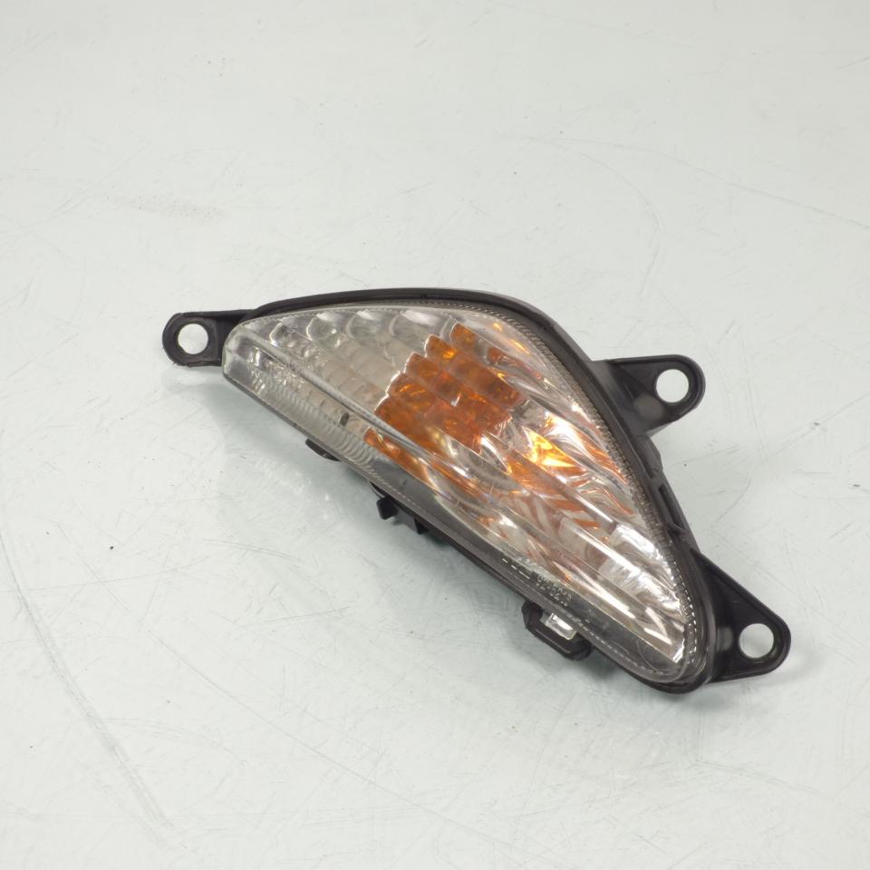 Clignotant pour Suzuki Sixteen