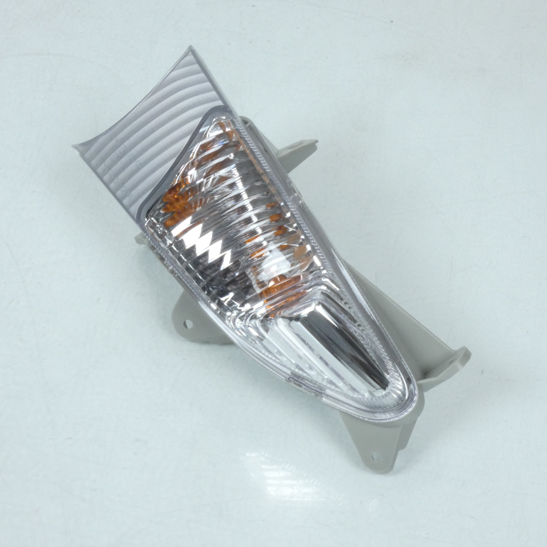 Clignotant origine pour Scooter Suzuki 125 Burgman 2007 à 2013 35606-03H00 / 92-5204 / AVG Neuf