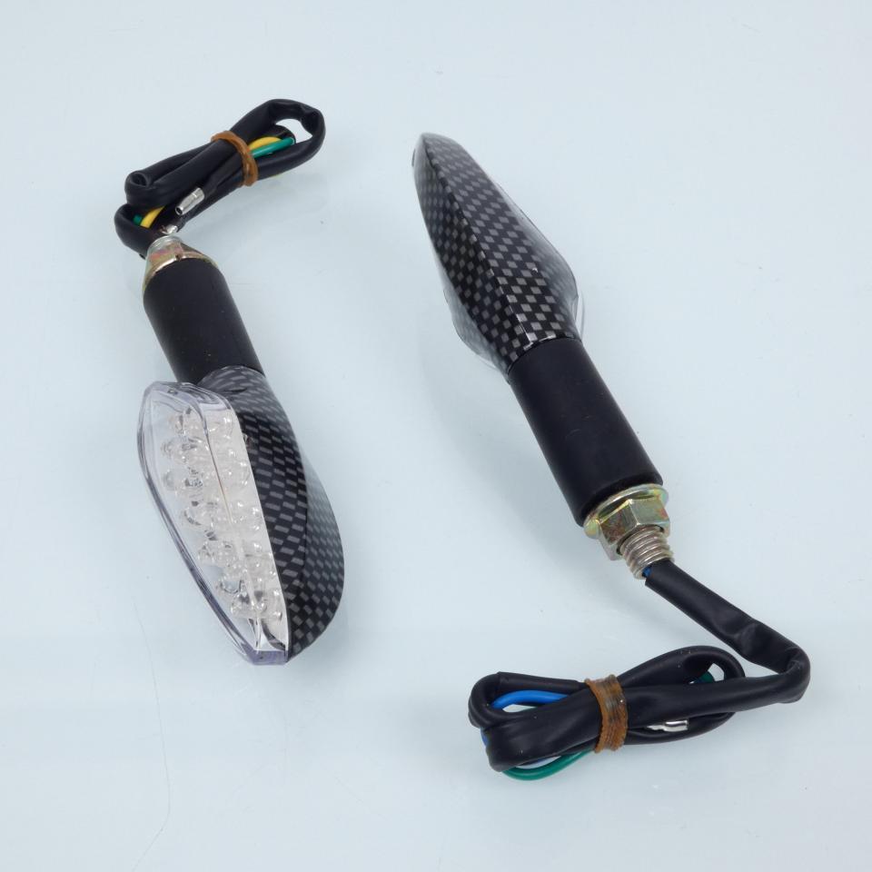 Clignotant LED 12V One coloris carbone pour moto deux roues homologué CE Neuf