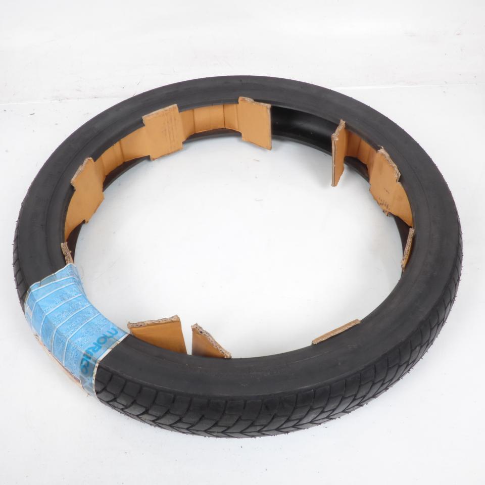 Pneu marque Vee Rubber taille 90/90-19 avec un indice de vitesse de 52H Neuf
