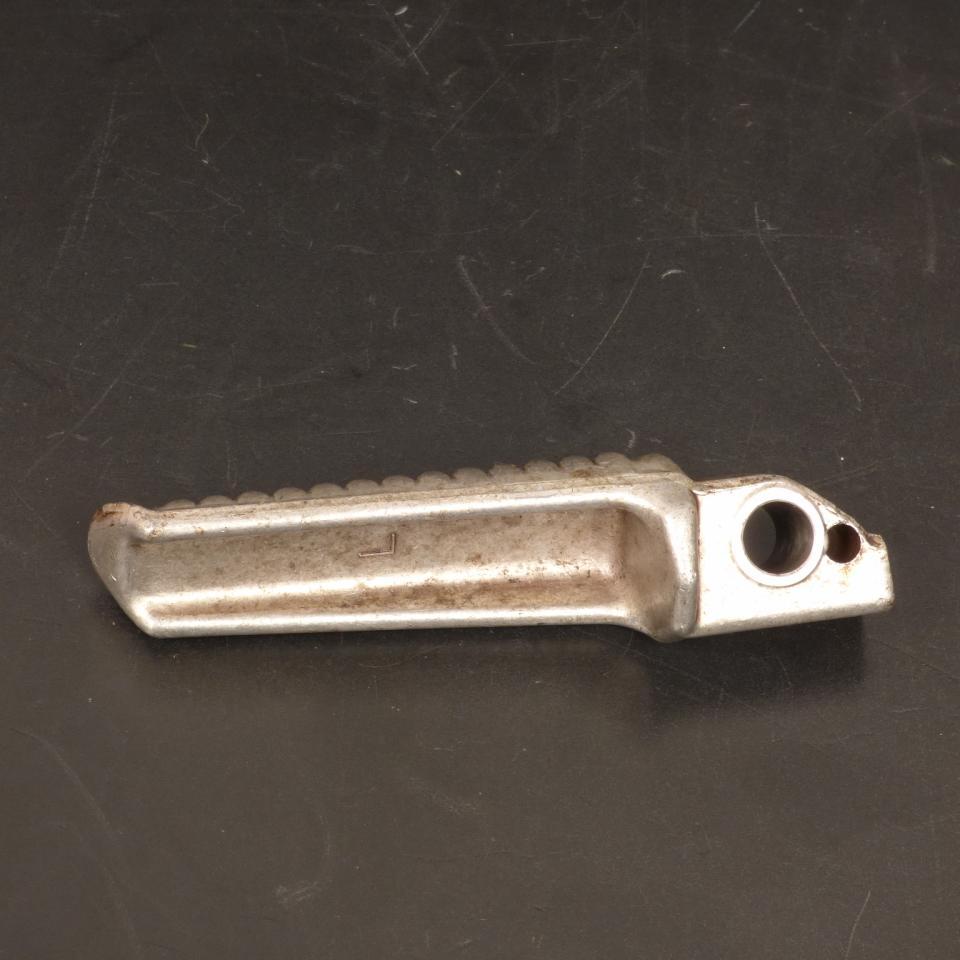 Cale pied passager droit origine pour moto fixation 21mm Ø12mm Occasion