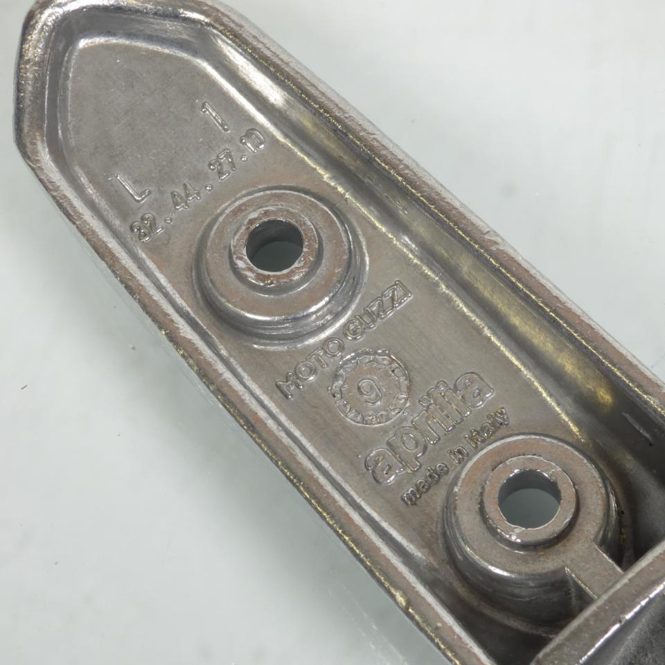 Cale pied origine pour Moto Moto Guzzi 750 Breva 2003 à 2009 GU32442710 / 32.44.27.10 / ARG Neuf