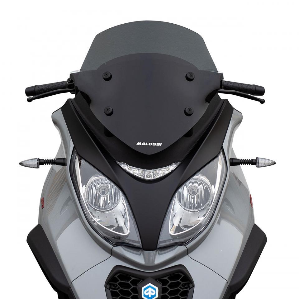 photo piece : Bulle et saut de vent->Piaggio MP3